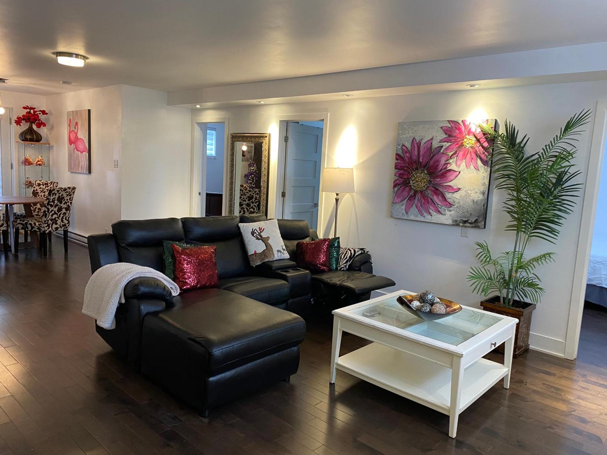 Beautiful Private Full Condo Brossard Exterior photo